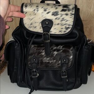 NWOT Wrangler Cowhide Purse/Backpack